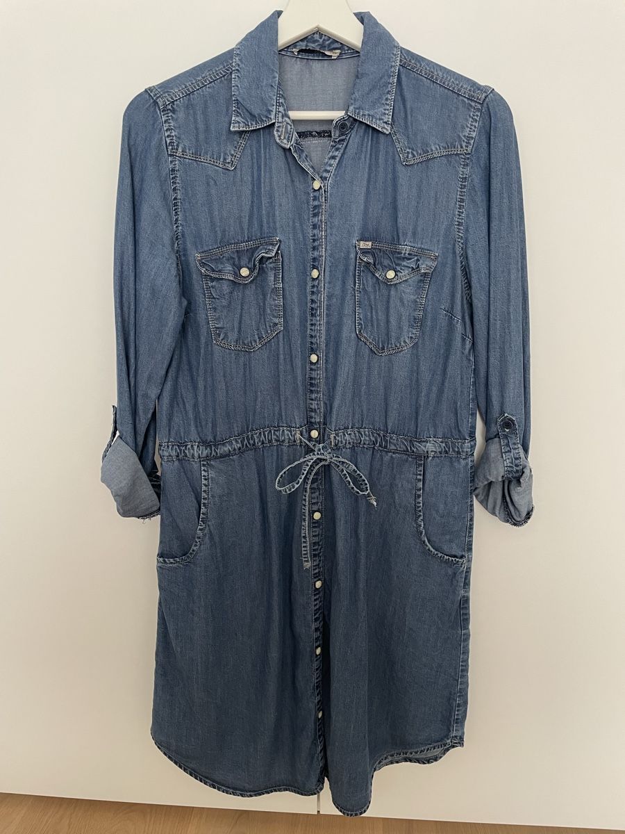 Robes: Jeans Kleid Gr. M, LTB – D'occasion à Wichtrach par estrella03