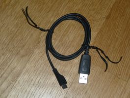 Kamera-Ladekabel mit mini-USB und USB-Stecker