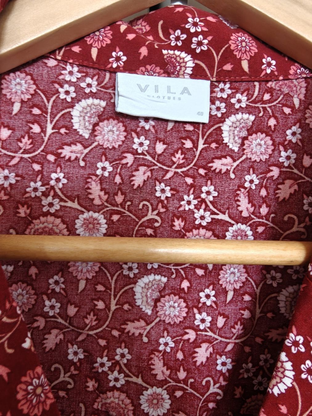 Only Chemisiers: Bluse mit Blumenmuster - Rot - Gr. 40 – Neuf (Voir description) à Winterthur par Dana_33 1