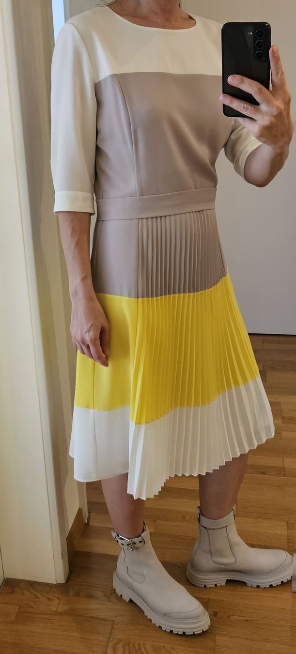 Hugo Boss Vestiti: Luftiges Boss-Kleid S – Nuovo (secondo la descrizione) da Regensdorf venduto da bus_dn2t 1