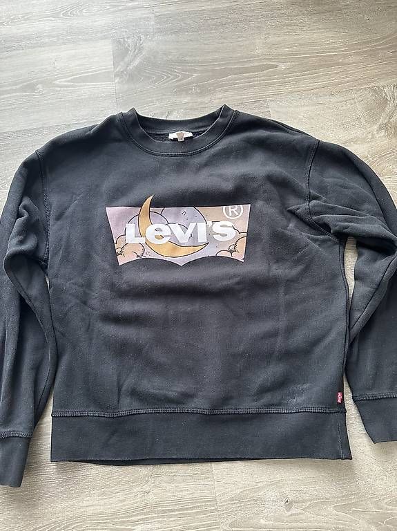 Pullover & Sweatshirts: LEVIS Pullover – Gebraucht aus Spreitenbach von Sabrina.dc 1