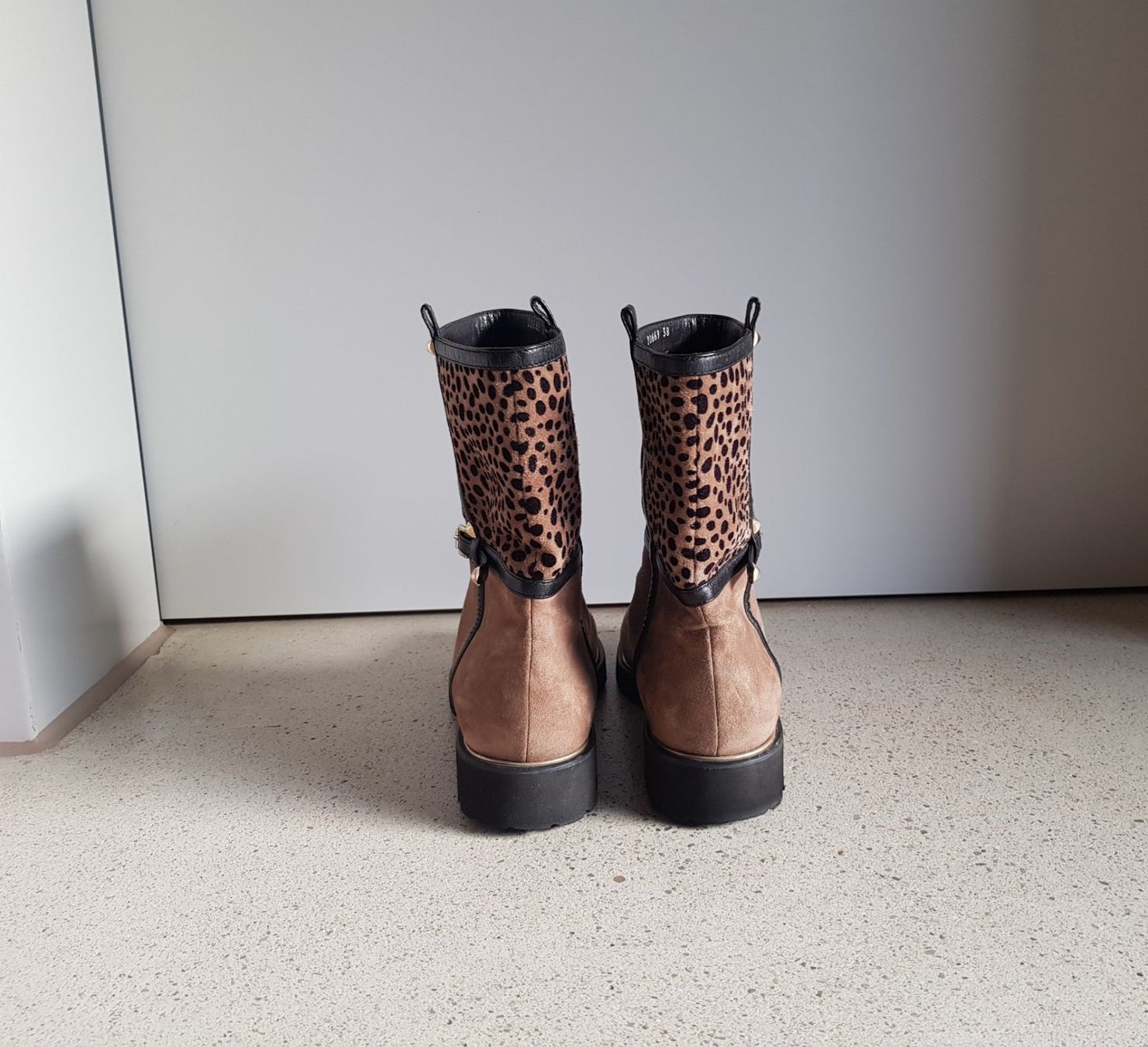 Brunate Chaussures femmes: Brunate Lederstiefelette Grösse 38 – D'occasion à Basel par chien008 2