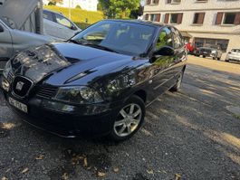 Seat Ibiza 1.4 5 Türen Schwarz Schaltgetriebe guter Zustand