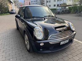MINI Cooper  S / AUTOMATIK / MFK 13.04.2026