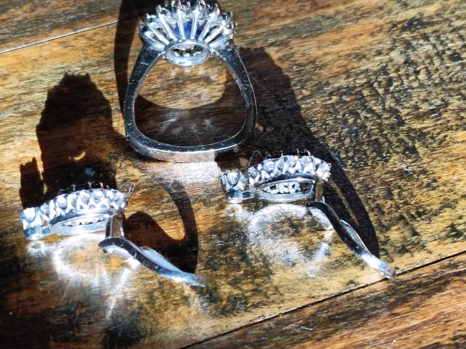 Altri gioielli: Weissgold Ring mit Clips Saphir – Usato da Köniz venduto da Brockenreich 3