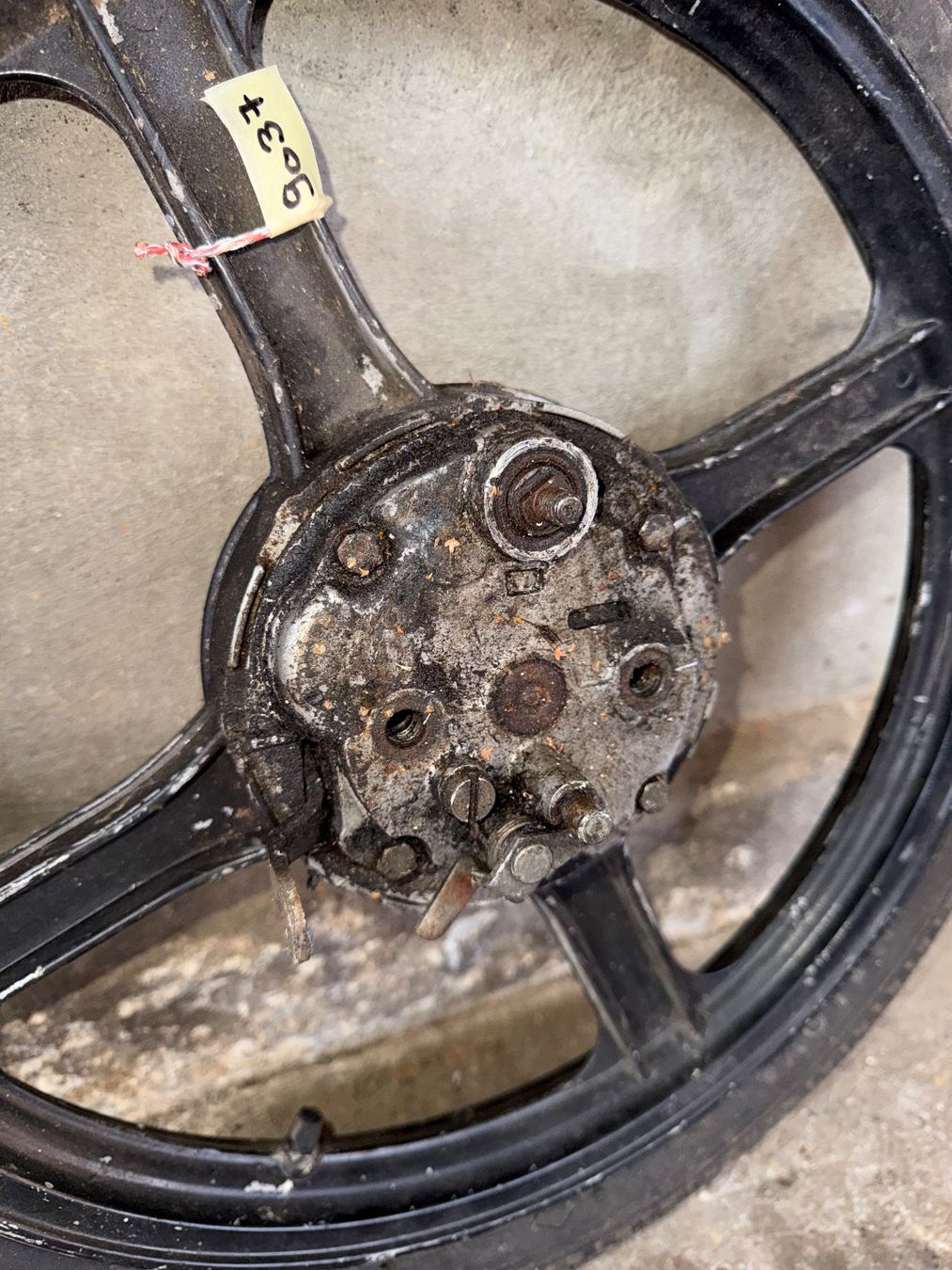 Piaggio Pièces pour mobylette: Piaggio Ciao Mofa Gussfelgen Hinterrad – D'occasion à Fahrni b. Thun par berger_tuning34 1