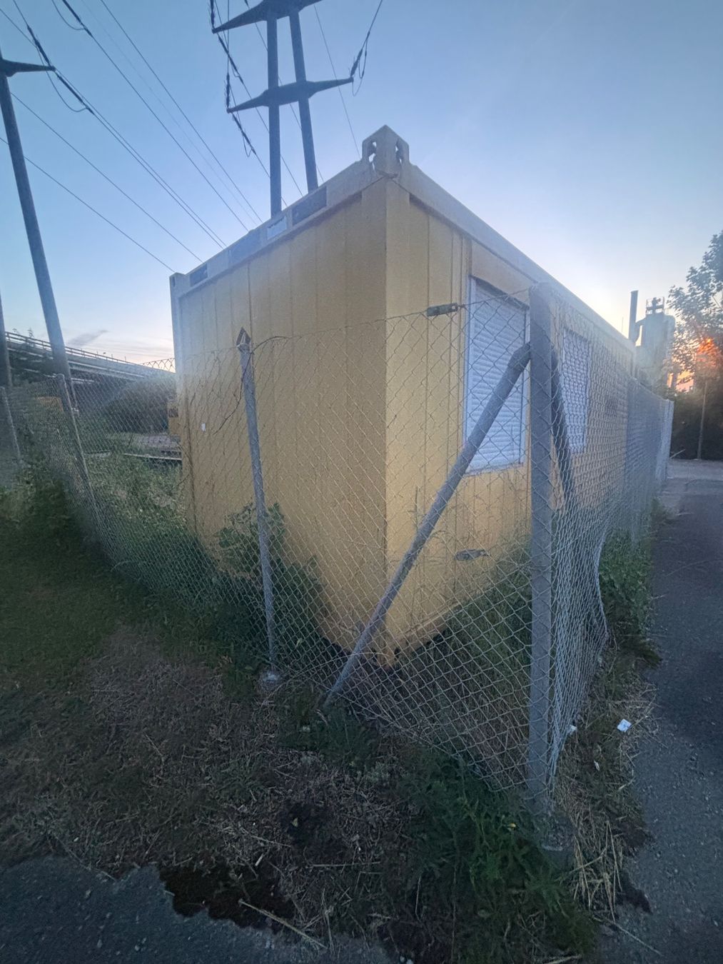 Conteneurs de construction: Bürocontainer Containex gut erhalten – D'occasion à Goldach par betonsprtzer 2