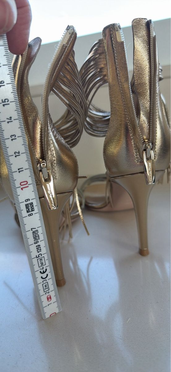 Gianvito Rossi Scarpe da donna: Gianvito Rossi – Usato da Adligenswil venduto da goverla11 2