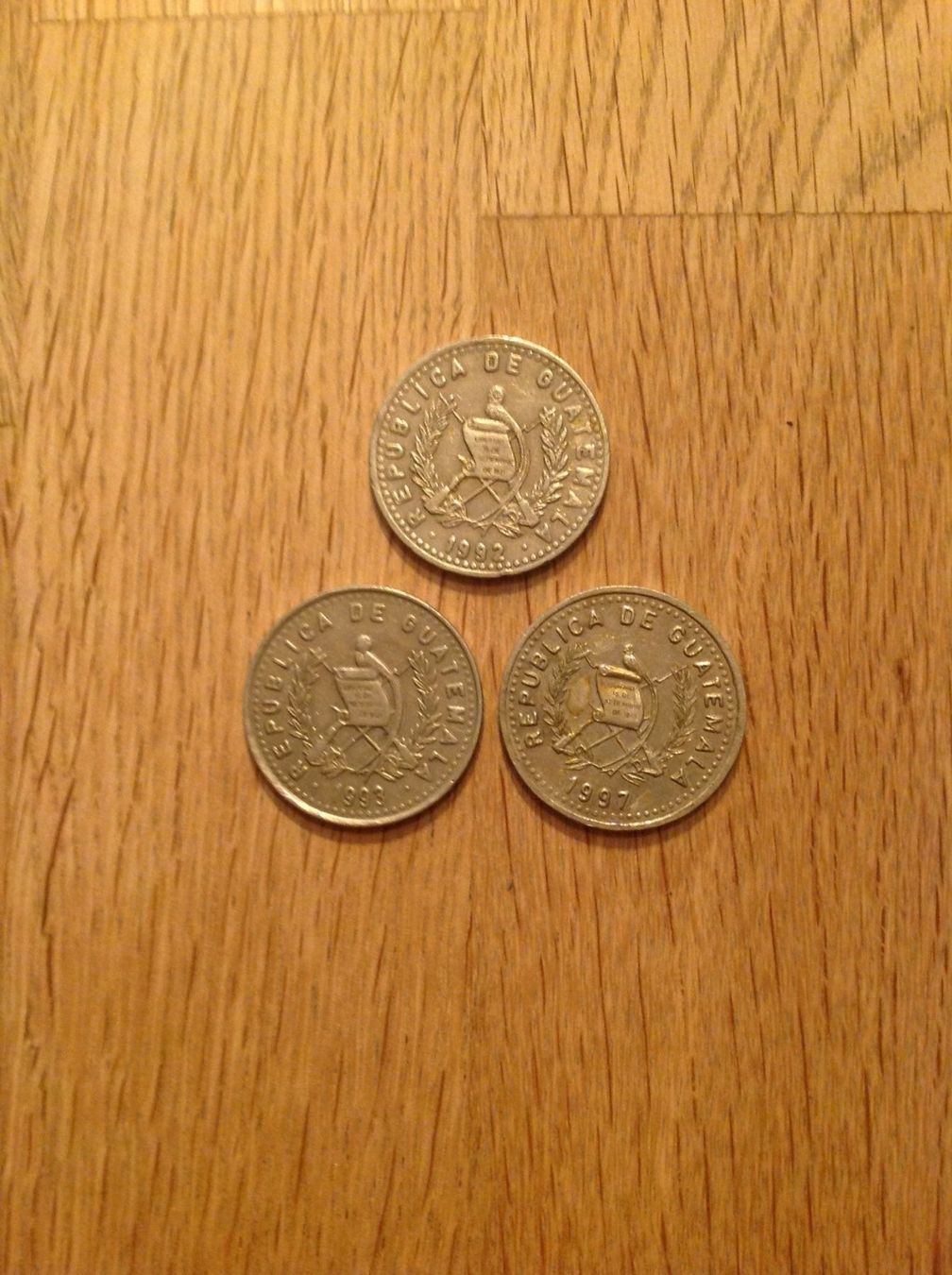 Tutti le monete: Trois pièces de Guatemala TTB – Usato da Villars-sur-Glâne venduto da Graca03