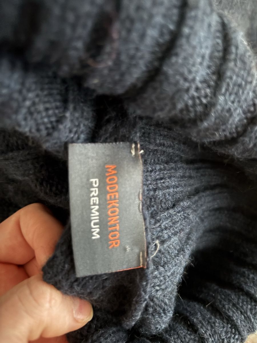 Sonstige Damenmode: Poncho – Gebraucht aus Rheinfelden von Jeva-Anna 2