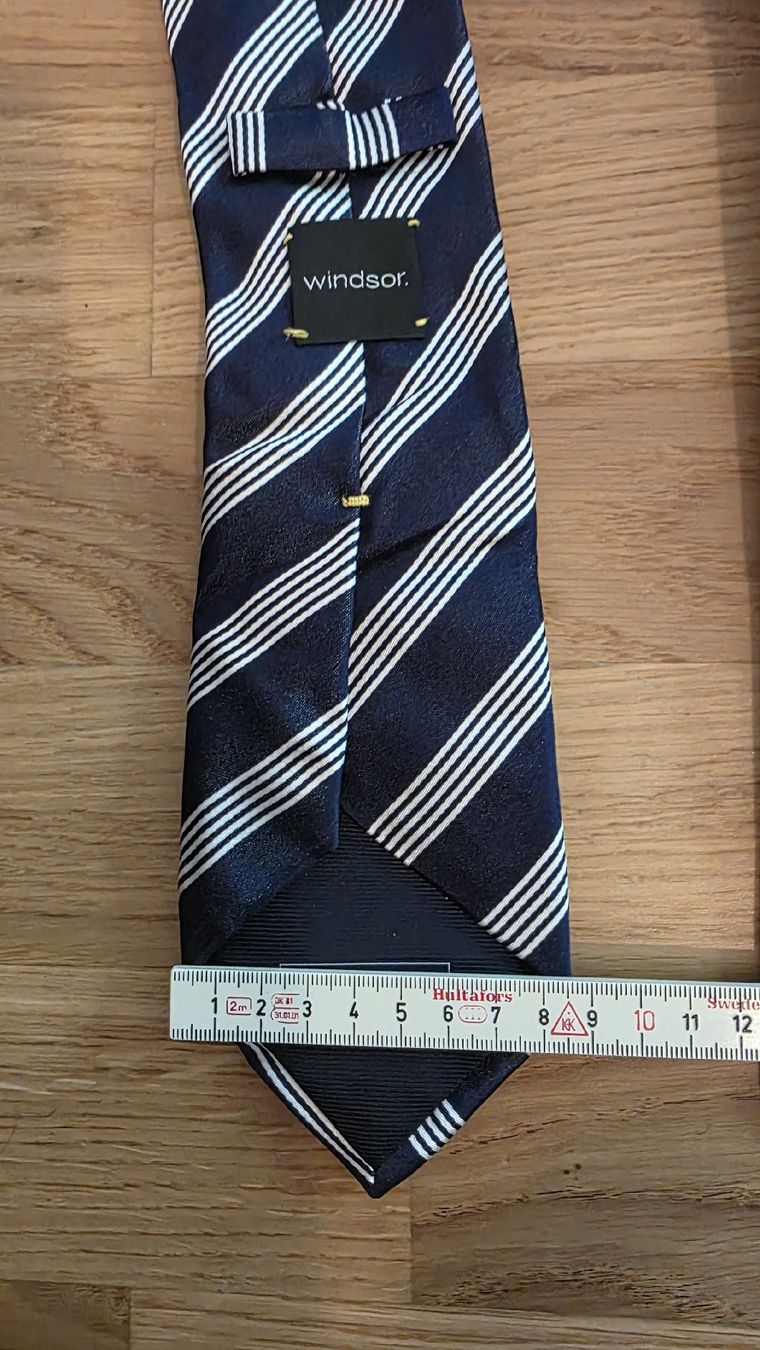 Windsor Cravatte: Krawatte windsor – Usato da Dietlikon venduto da Ramses79 2