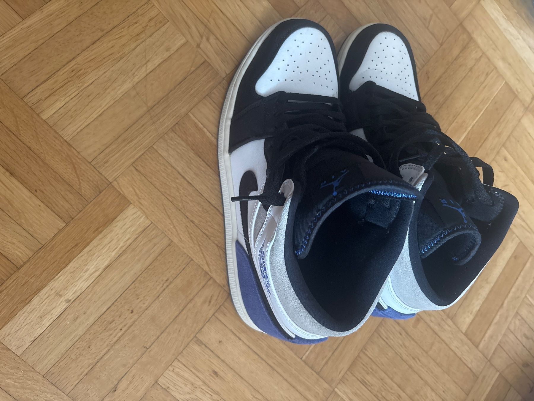 Nike Herrenschuhe: Nike air Jordan 1 – Neu (gemäss Beschreibung) aus Satigny von kel_sv5s 2