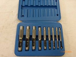 Emporte-piéces en coffret bleu de 3 à 12 mm