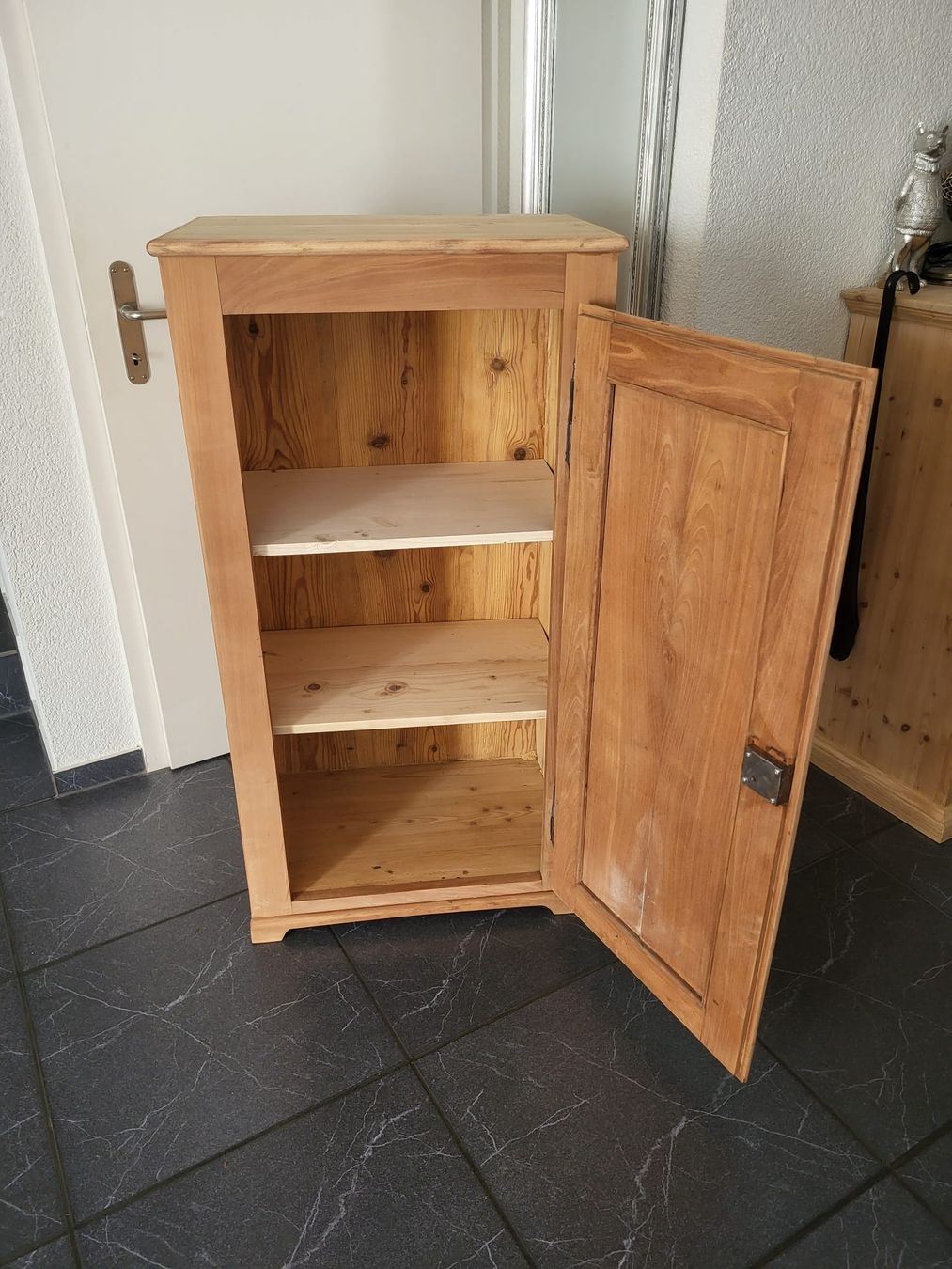 Armadi: Bauernschrank/Kommode antik restauriert – Usato da Hofstetten SO venduto da famburgert 4