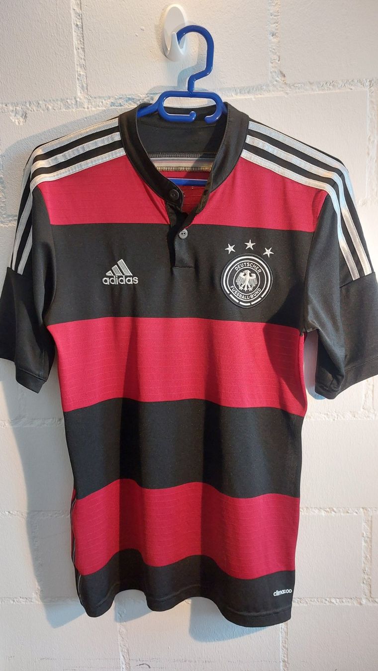 Adidas Canottiere & Pantaloni: DFB Deutschland Trikot 2014 Gr. S – Usato da Hedingen venduto da Turicun25