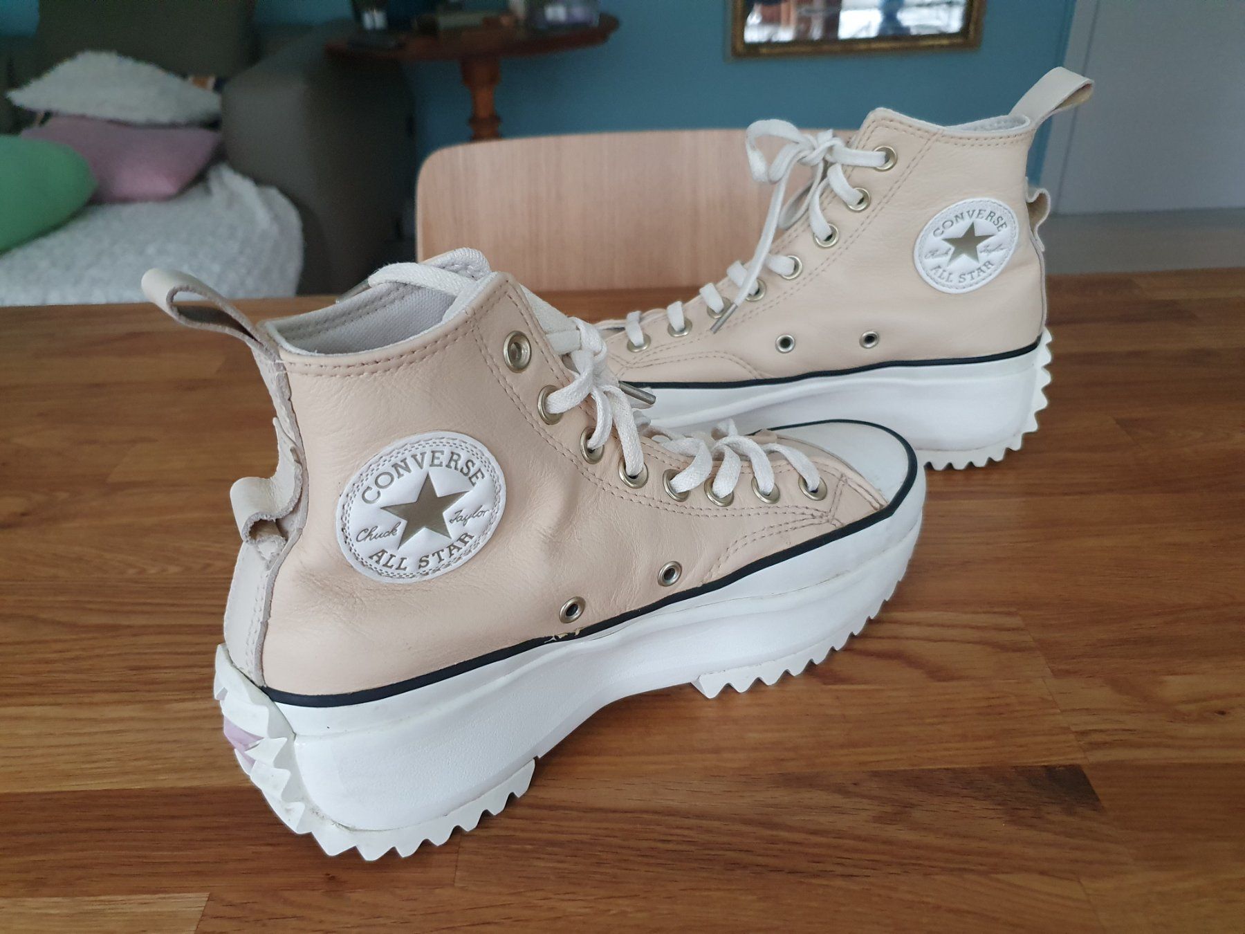 Converse Damenschuhe: Converse Run Star Hike 39 – Gebraucht aus Genève von  4