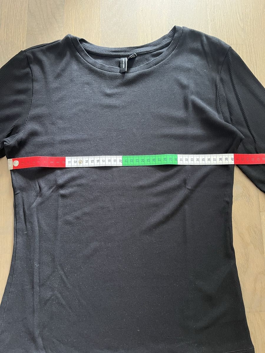 Vero Moda T-shirt: Langarmshirt Vero Moda – Usato da Kriens venduto da Luzernerin_K 4