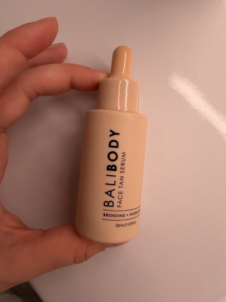 Cura del viso: Bali Body Face Tan Serum  – Nuovo e nell'imballaggio originale da Näfels venduto da mar_2ptp 2