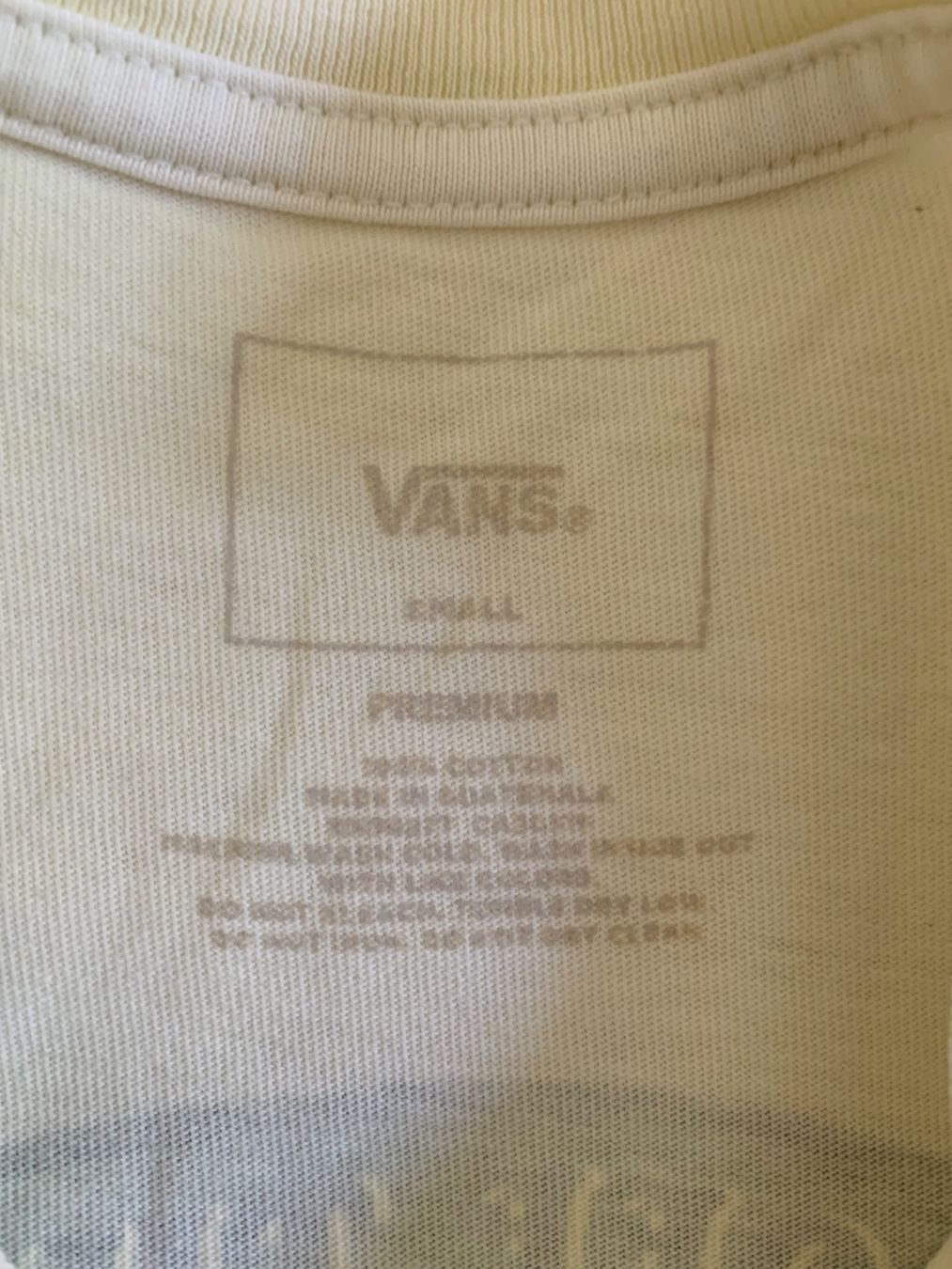 Vans T-Shirts: Vans T-Shirt – Gebraucht aus Ennetbaden von usemiste 4