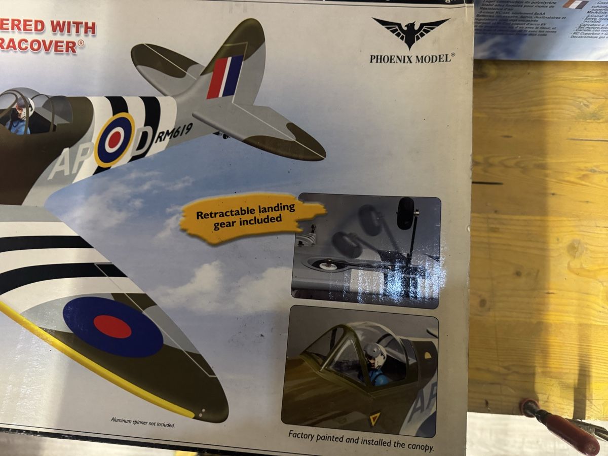 Modellismo RC: Phoenix Model Spitfire ARF 1400mm Spannweite, Neu! – Nuovo e nell'imballaggio originale da Schnottwil venduto da stubi02 1