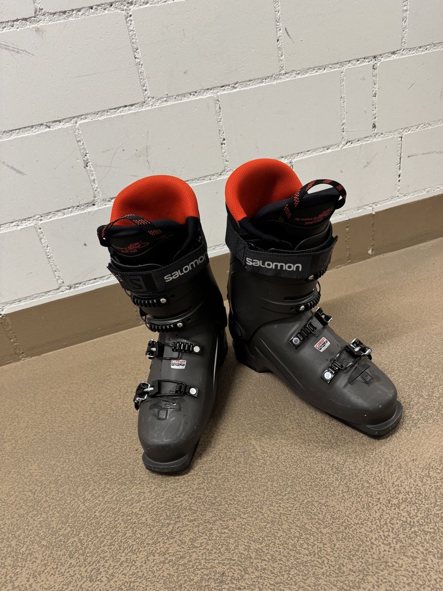 Salomon Scarpe da donna: Skischuhe Salomon – Usato da Winterthur venduto da A2001. 2
