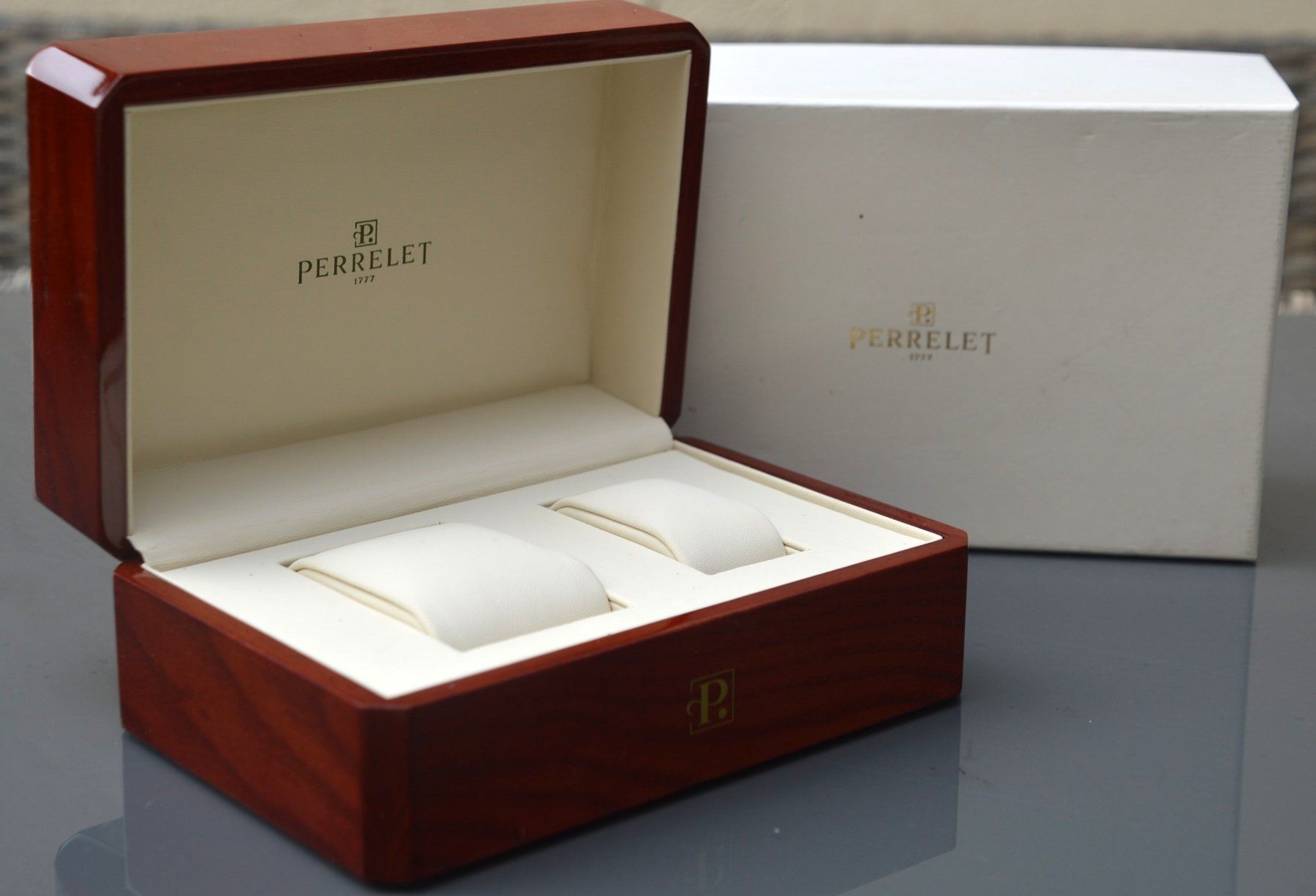 Scatole porta orologi: Uhrenbox  / boîte à montre PERRELET – Nuovo e nell'imballaggio originale da Collonges venduto da Allegree 7