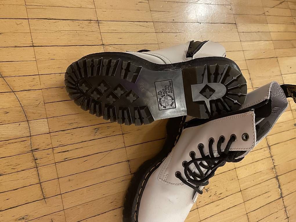 Dr. Martens Scarpe da uomo: Dr. Martens weiss Grösse 38 – Usato da Zürich venduto da Pitschi17 2