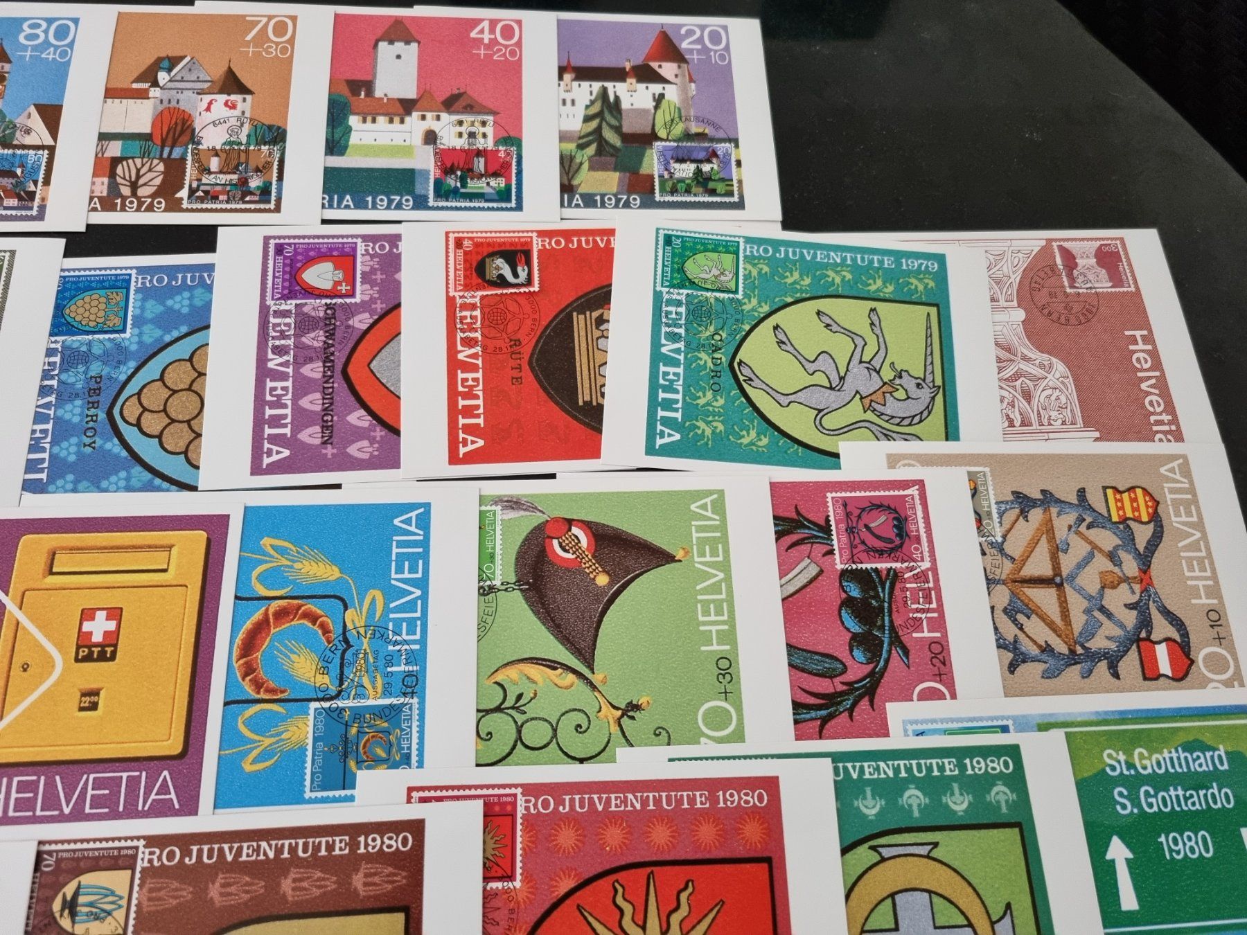Tutti i francobolli: 85 Maximumkarten Schweiz 1979 - 1982 – Usato da Gümligen venduto da Geniusbuy 2