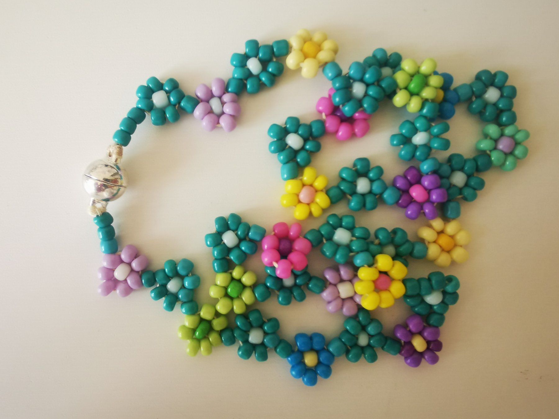 Bracciali & Braccialetti: Handgemachte Blumen-Armbänder, Halsketten – Nuovo (secondo la descrizione) da Niedergösgen venduto da lil_s6k8 5