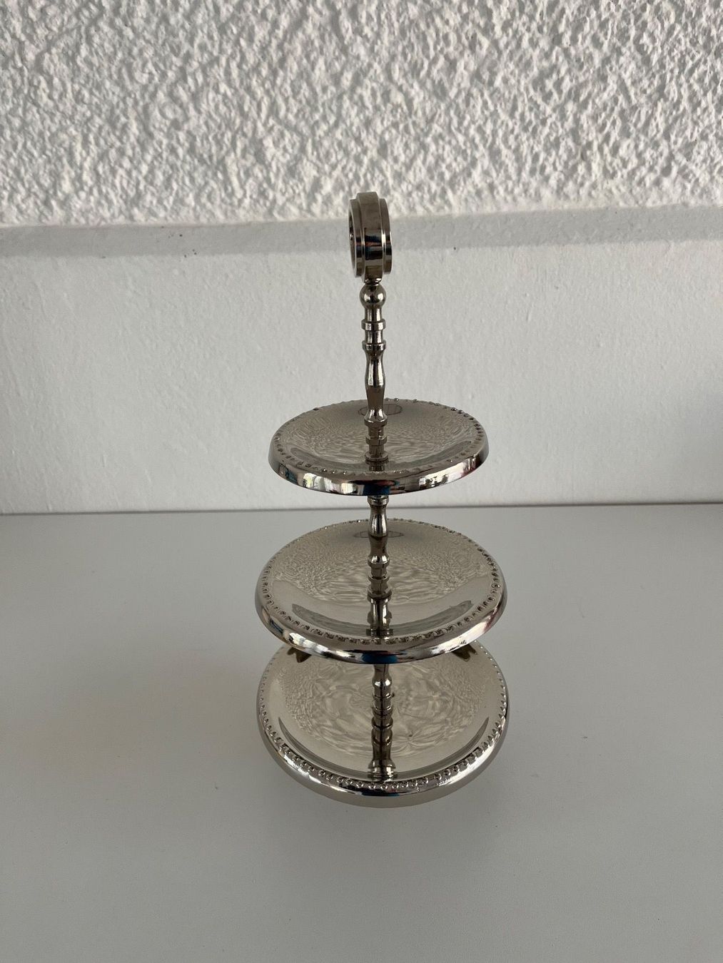 Alle Dekorationen: Etagere / Weissmetall verchromt – Gebraucht aus Wetzikon ZH von seli03 3