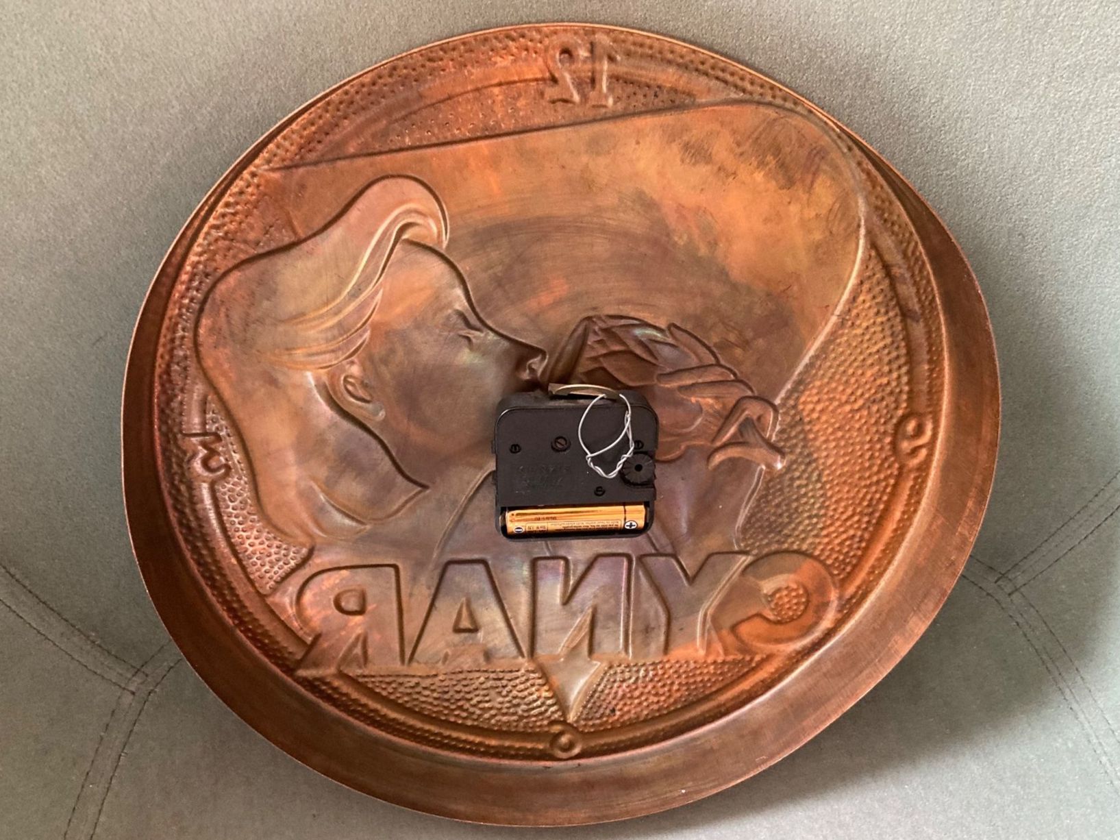 Kienzle Stand- & Wanduhren: Cynar Wanduhr / Vintage – Gebraucht aus Zürich von Stuchi1 6