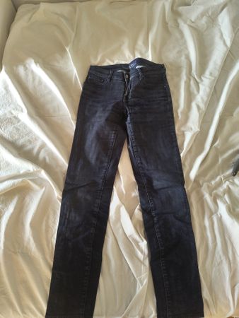 Jeans Jacob Cohen dunkelblau Grösse 27 guter Zustand