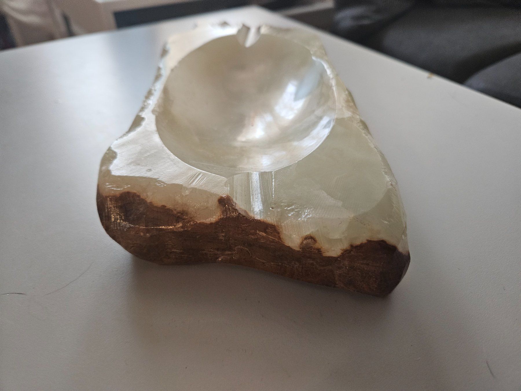 Portacenere: Aschenbecher aus grünem Onyx-Marmor – Usato da Winterthur venduto da rahelmedeaL 1