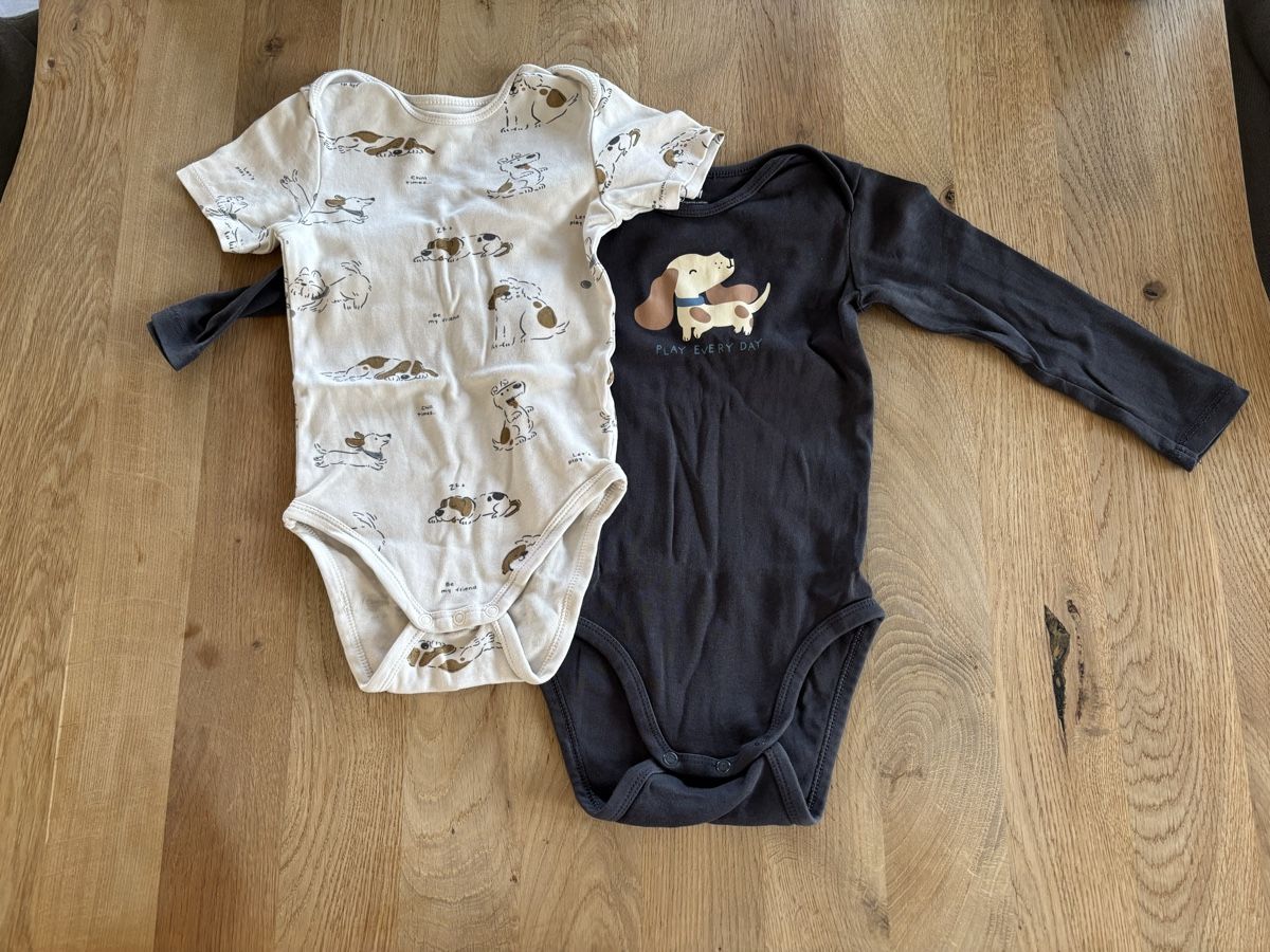 Lotti & Set di vestiti: 2 Bodies, Grösse 86/92 – Usato da Schleinikon venduto da Jessica_Lutishi