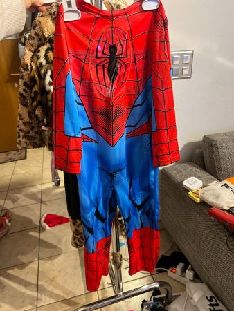Spiderman Kostüm Marvel Grösse 3-4 Jahre gebraucht