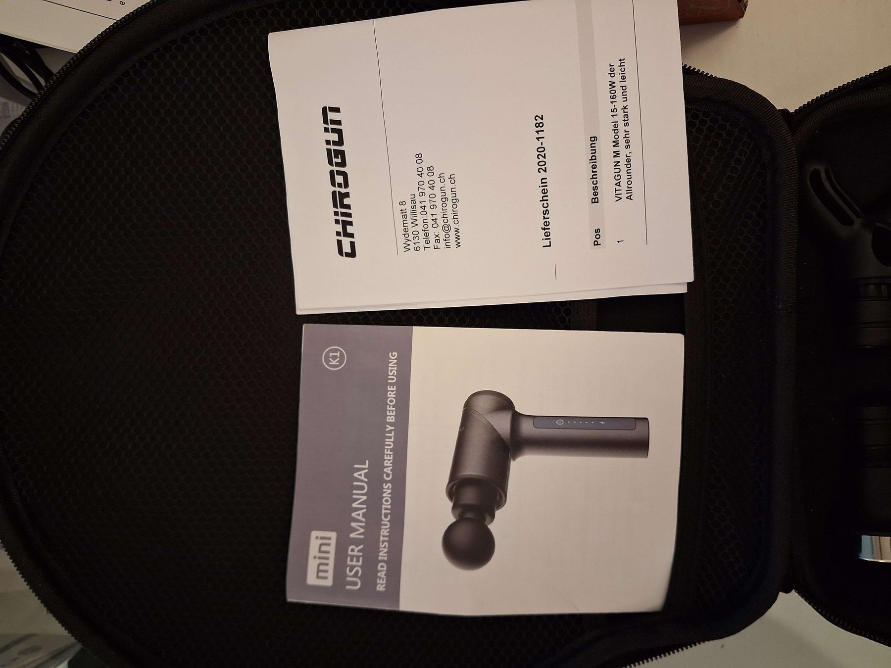 Dispositivi per massaggi: Massagepistole VITAGUN M Model 15-160W  – Usato da Effretikon venduto da SEMOUNA