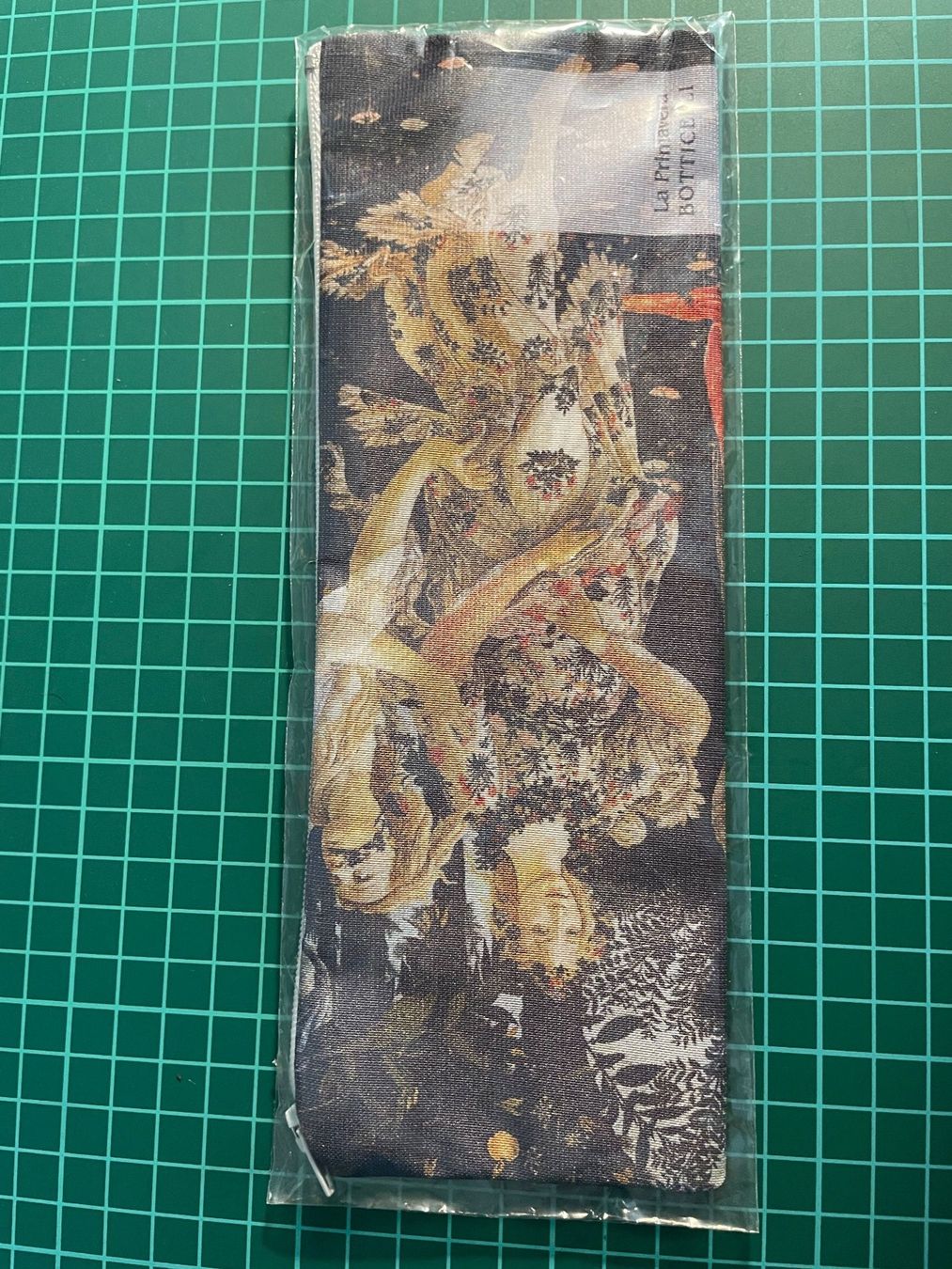 Borse: Multifunktionstäschen/Trousse | Botticelli Frühling/Printemp – Nuovo e nell'imballaggio originale da Zürich venduto da and_bbr2 3