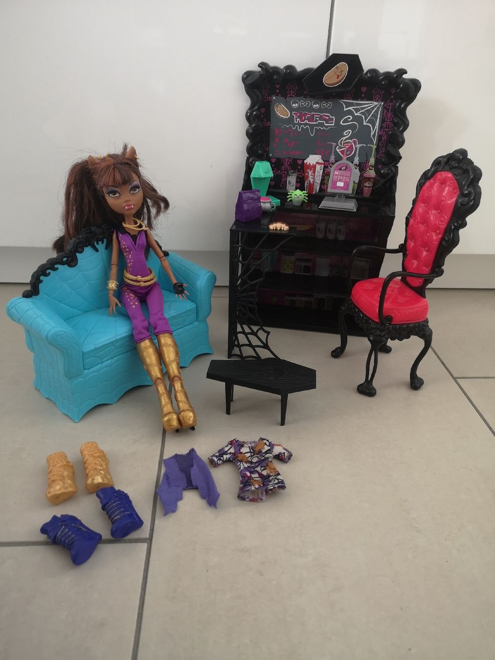 Bambole: Monster high Café mit Clawdeen Wulf – Usato da Schupfart venduto da mar_6zy7