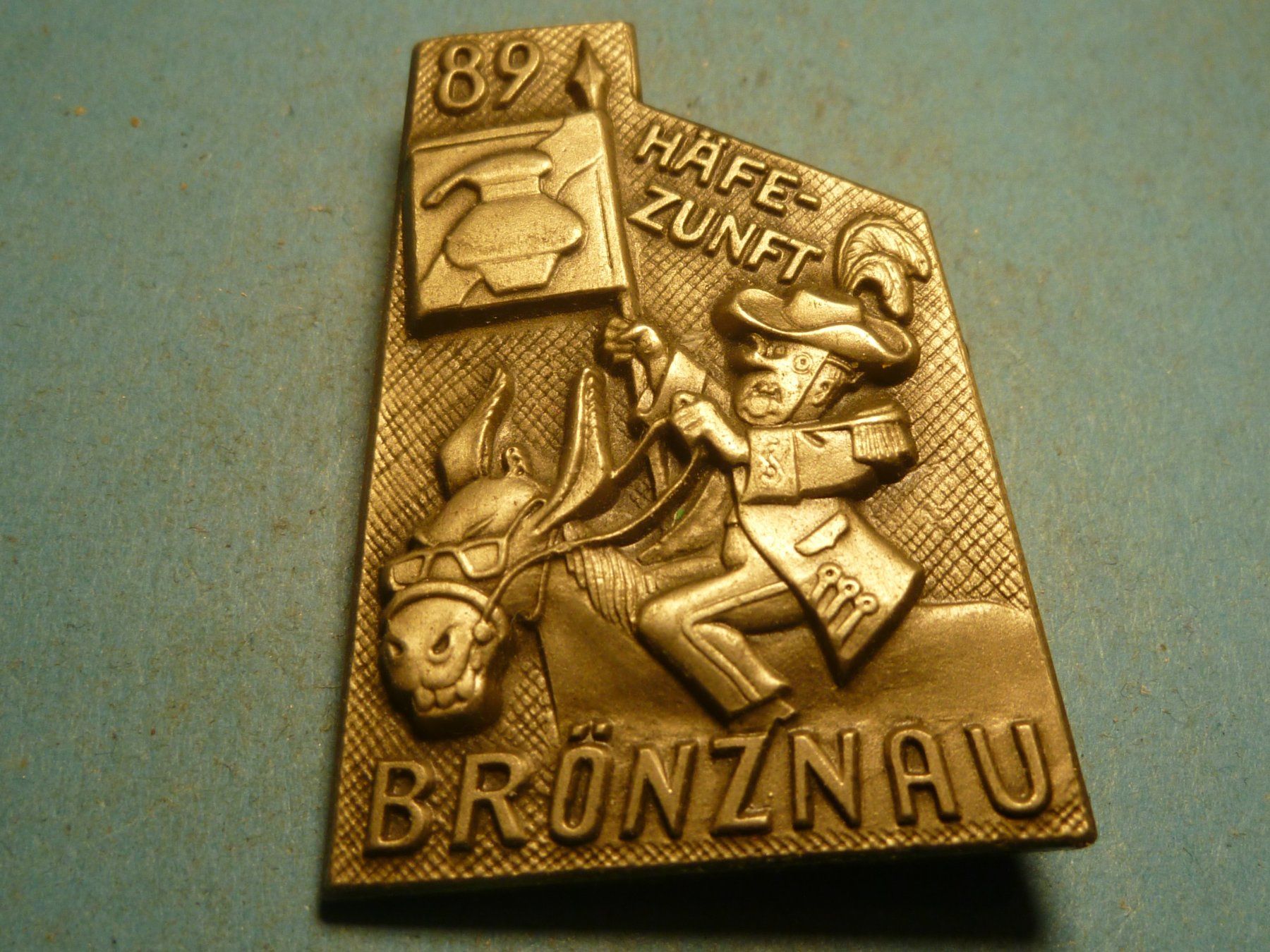 Plaketten & Abzeichen: BRÖNZNAU 1989 SILBER – Gebraucht aus Ried (Muotathal) von Mandarin02