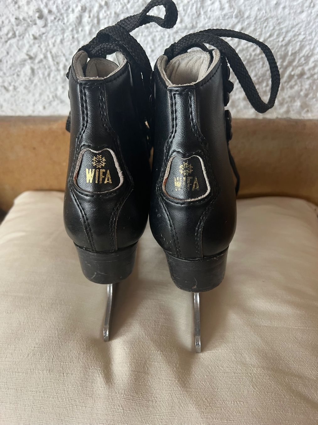 Patins à glace: Wifa Schlittschuhe 28 – D'occasion à Beinwil am See par brigittehug 4