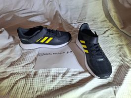Adidas Runfalcon Gr. 34 Neu