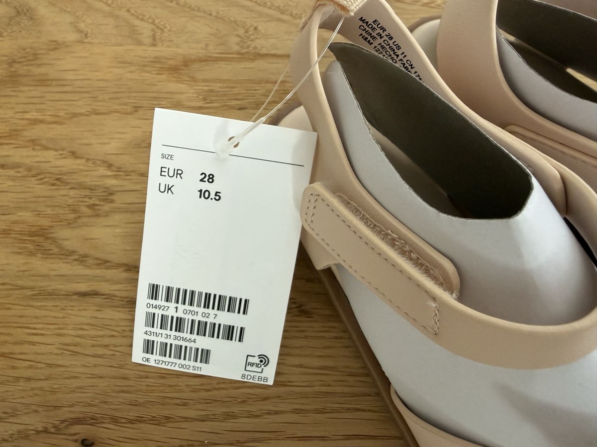 H&M Scarpe per ragazze: Sandalen mit Applikation von H&M – Nuovo e nell'imballaggio originale da Bolligen venduto da nic_sk8y 2