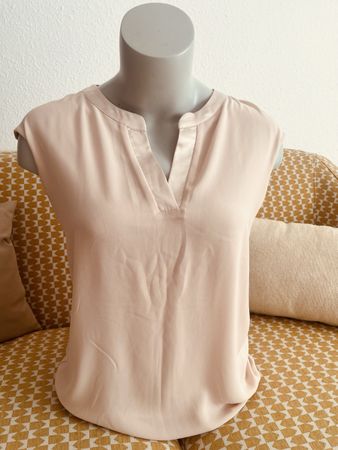 Sommer T-Shirt - Marke Comma | Grösse 34 passt auch einer 36