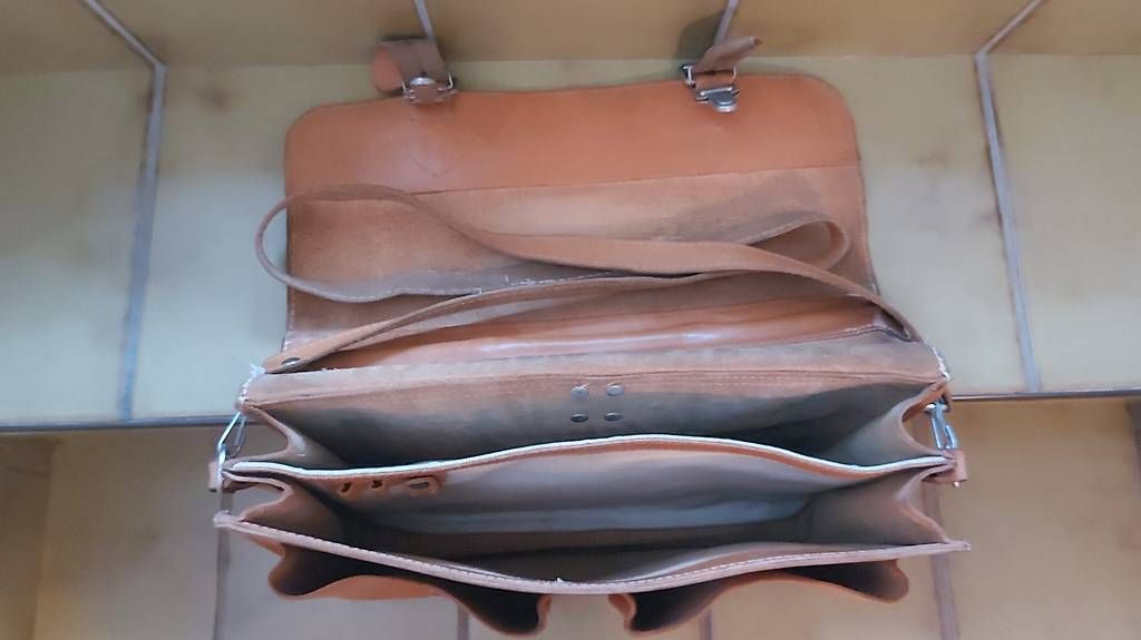 Borse: Schulmappe / Ledertasche zu verkaufen – Usato da Birr venduto da blu_pzt8 2