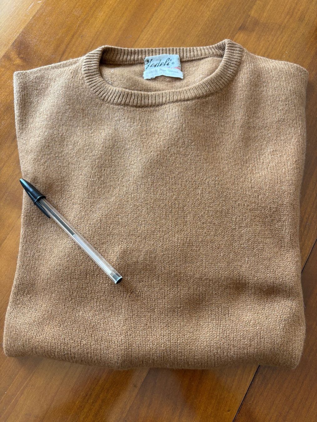Pullover & Sweatshirts: Pull Fedeli 100% Vicuna Taille 40/42 - Léger défaut – Gebraucht aus Prangins von pad2424 7