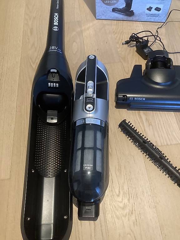 Bosch Aspirapolveri & Accessori: bosch staubsauger flexxo gen2 serie 4 neu – Nuovo (secondo la descrizione) da Zürich venduto da Wg02 1