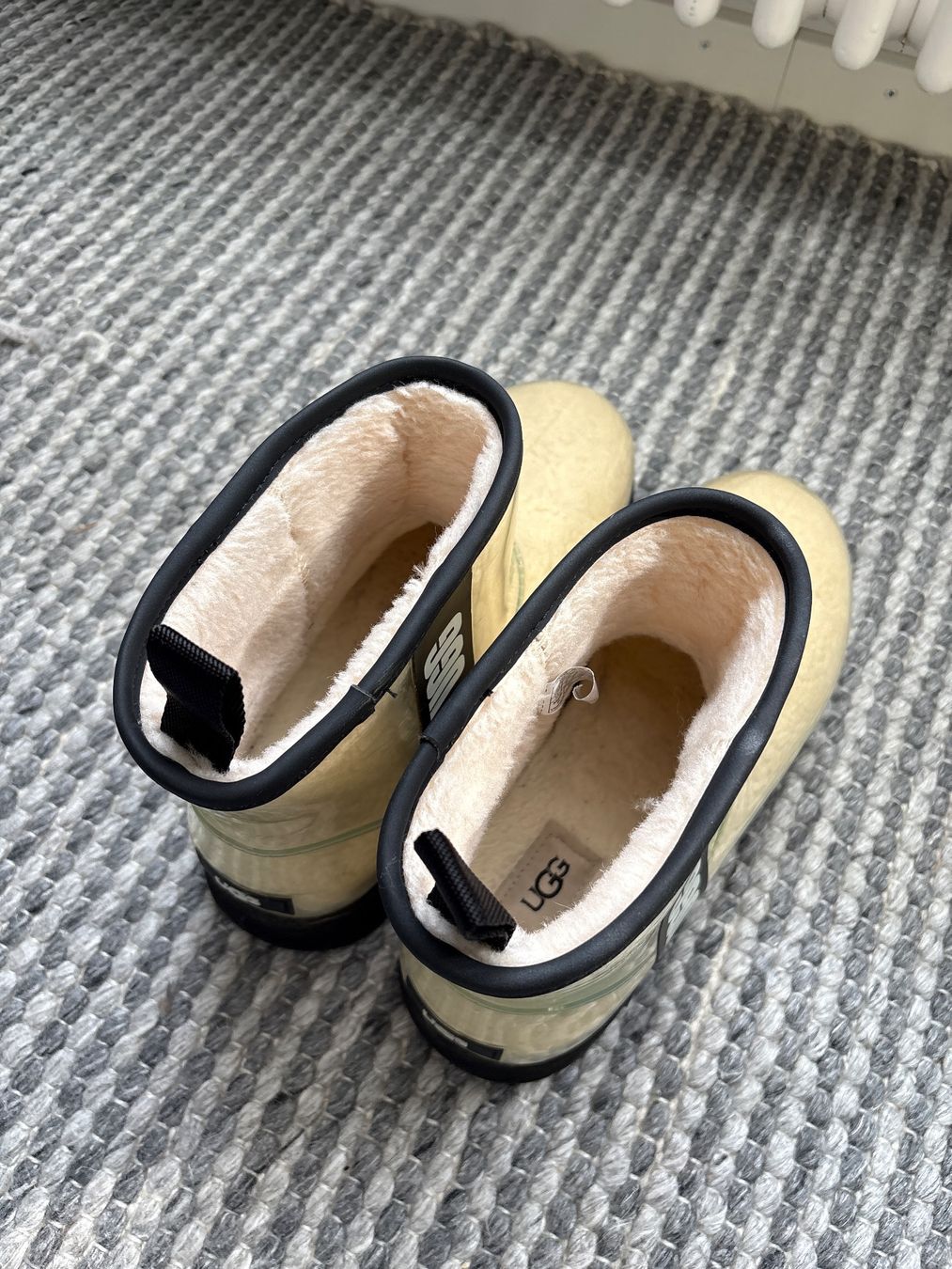 Ugg Scarpe da uomo: UGG Boots Clear (wasserfest) Gr. 42 – Usato da Saland venduto da FabiolaN 2