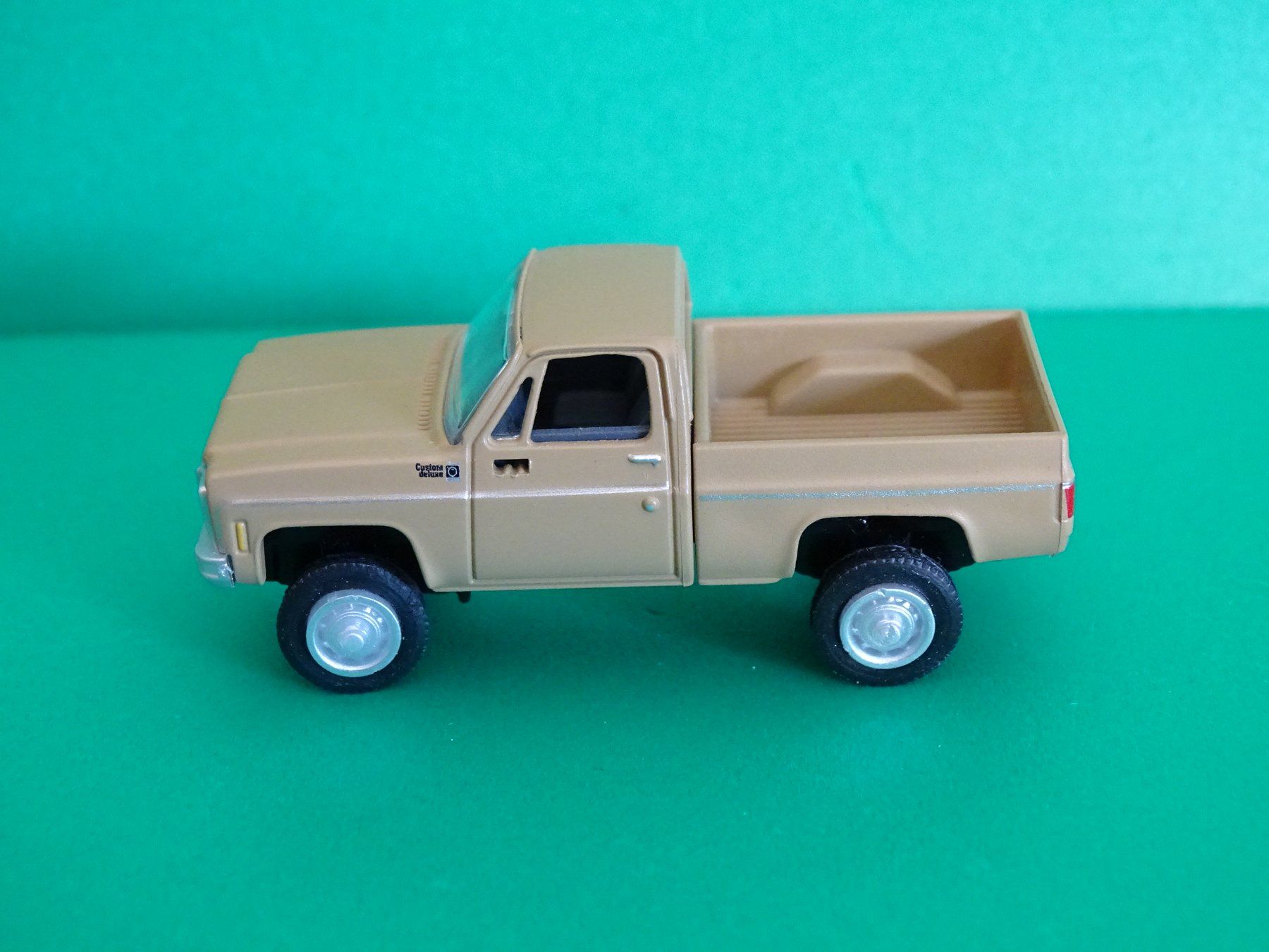 Chevrolet Voitures modèles: Chevy Pick Up von CMW 1/87 – D'occasion à Bretzwil par Meex 2