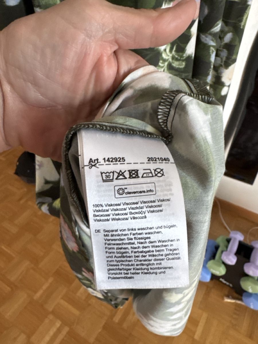 Cecil Vestiti: Cecil Floral Maxi Dress S – Usato da Fällanden venduto da emilyeheim 4