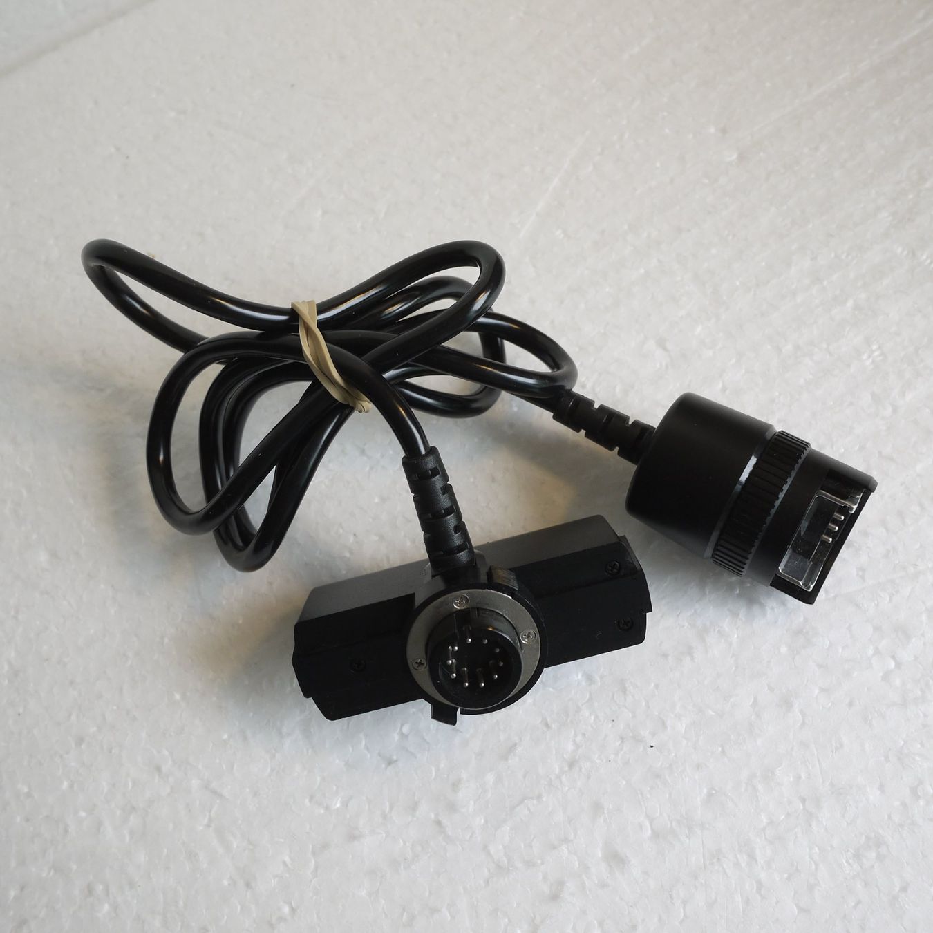 Nikon Flash: Nikon SC-12 Kabel / câble / cable -- SB 11, 14 -- Flash -- – Usato da Egg b. Zürich venduto da JCB 1